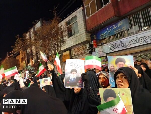 یک ایران، جلوی دشمن