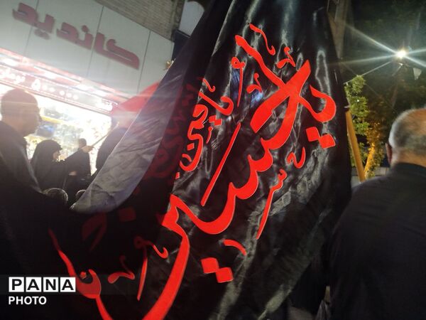 مراسم شب عاشورای حسینی در رجایی شهر کرج