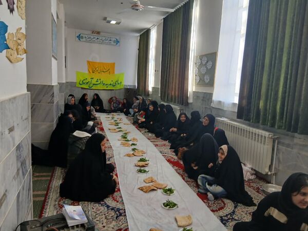 دعای ندبه در مدرسه حضرت زهرا (س) نیر