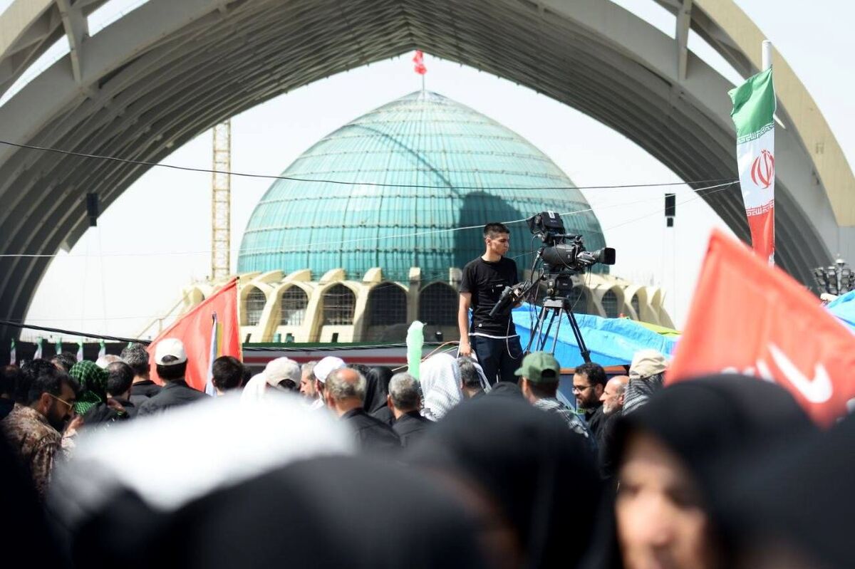 مستندسازی گسترده انجمن سینمای جوانان ایران از آیین بدرقه پیکر رهبر شهید انقلاب