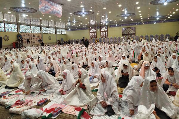 برگزاری مراسم جشن تکلیف نو مکلفان کرمانشاهی
