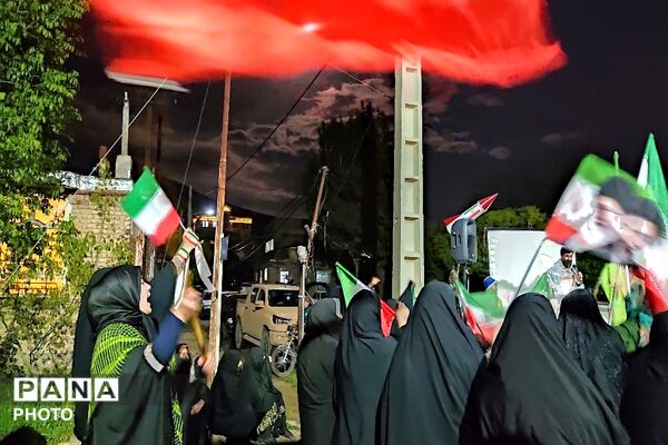 مقاومت در خیابان‌های شهر بار ادامه دارد