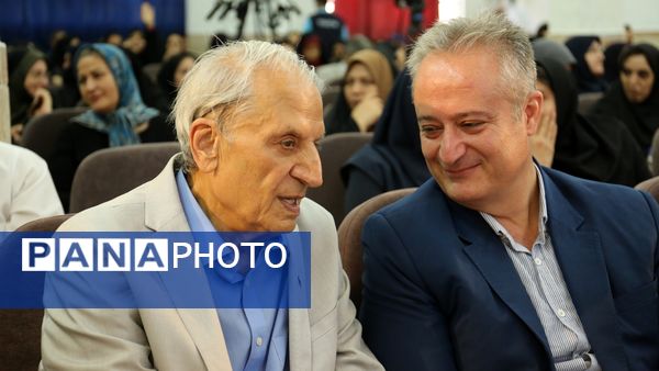 خشت گذاری ۵ پروژه‌ عمرانی منطقه ۵ آموزش و پرورش شهر تهران