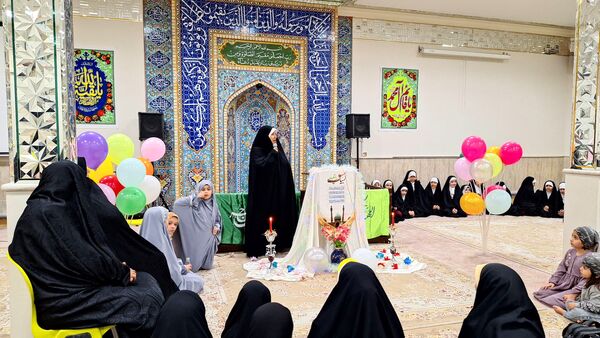شور و شادی میلاد منجی عالم در دارالقرآن امام حسین (ع) ناحیه ۶ مشهد