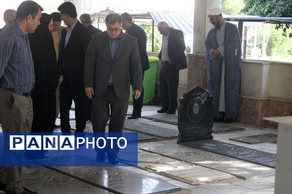 تجدید میثاق با شهدا در بوشهر