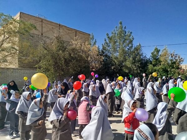 جشنواره روز جهانی کودک در دبستان شهید نجفی فدافن