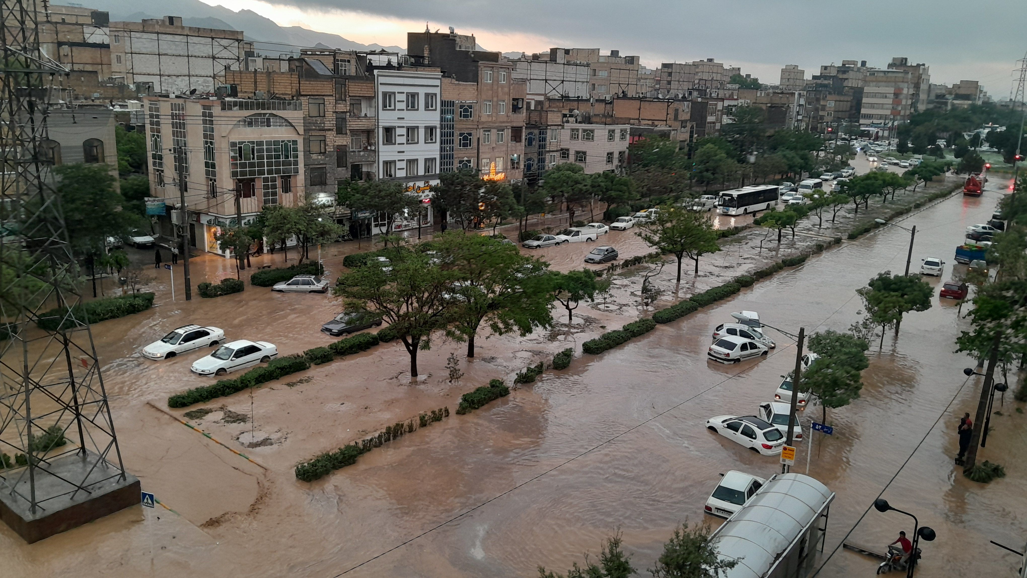 آبگرفتگی و تگرگ شدید در مشهد مقدس