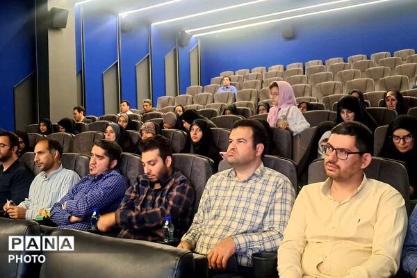 نشست همکاران حوزه پرورشی شهرستان دماوند 