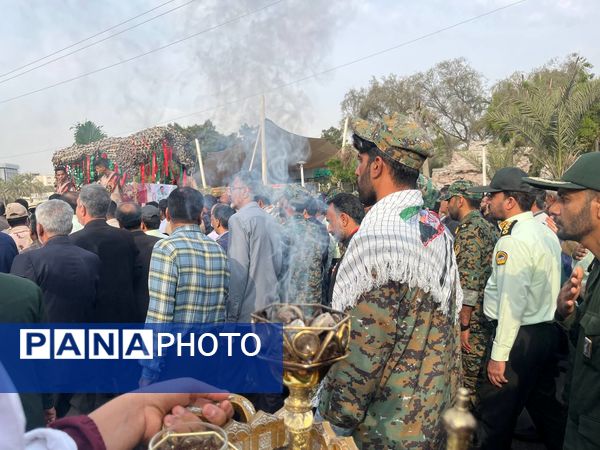 تشییع شهید مدافع امنیت در بندرعباس
