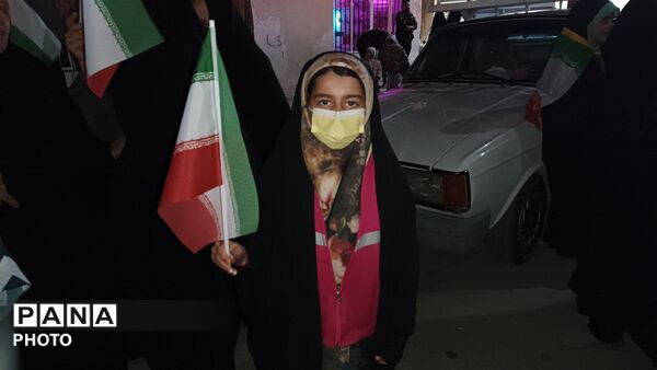 راهتان را ادامه می‌دهیم