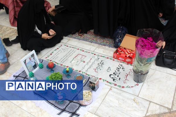 مراسم تحویل سال در گلزار شهدای قم