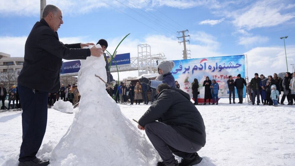 جشنواره آدم برفی در ارومیه