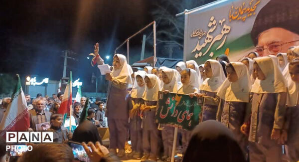 اجتماع بزرگ مردمی «قائد امت» به میزبانی مدارس خاتم 