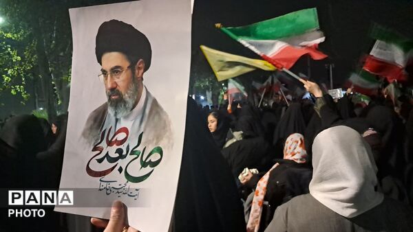 حضور پر شور مردم دلاور ایران