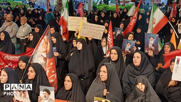 همایش بصیرت در چهلمین روز شهادت