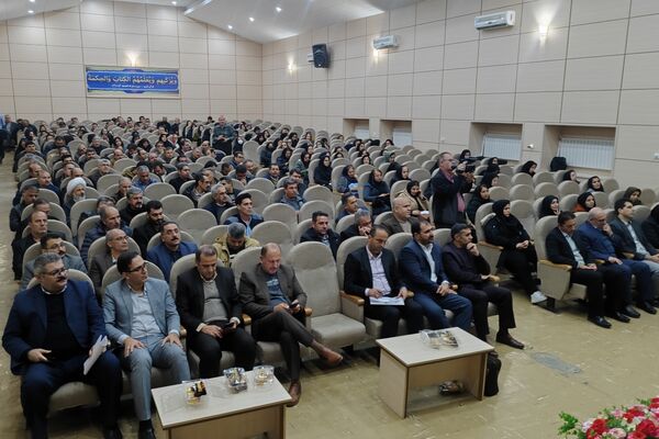 نشست مدیران استان کردستان و مشاور وزیر آموزش و پرورش با محوریت پویش ملی«بر مدار مقاومت»