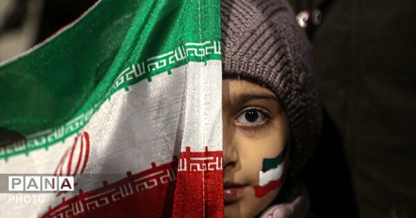 خروش شبانه کرمانشاه در عشق به ایران