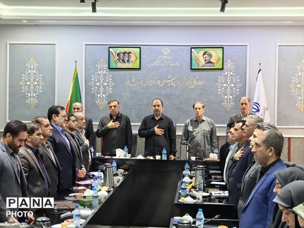 نشست معاون پرورشی و فرهنگی وزارت با مدیران آموزش‌وپرورش استان کرمانشاه
