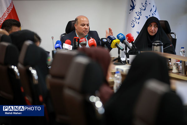 نشست خبری معاون تربیت بدنی و سلامت وزارت آموزش و پرورش