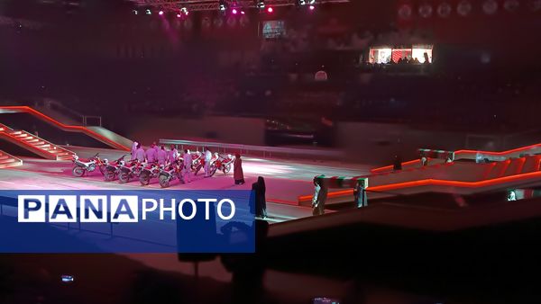 حضور دانش‌آموزان دبیرستان سردار سلیمانی در اجلاسیه شهدای دانش‌آموز استان البرز