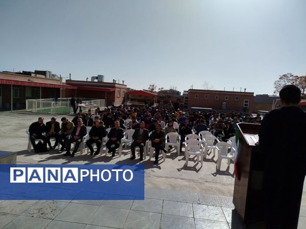 گرامیداشت دهه فجر، نیمه شعبان و ولادت امام زمان (عج) در دبیرستان شهید بهشتی تربت جام