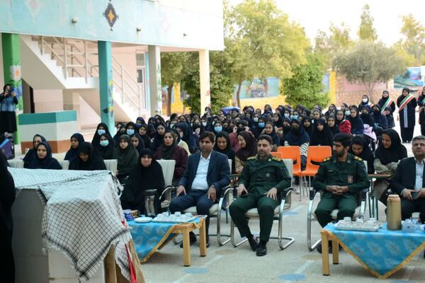 یادواره «لاله‌های روشن» در جم؛ بزرگداشت دانش‌آموز شهید حسین صافی در ریحانه‌النبی