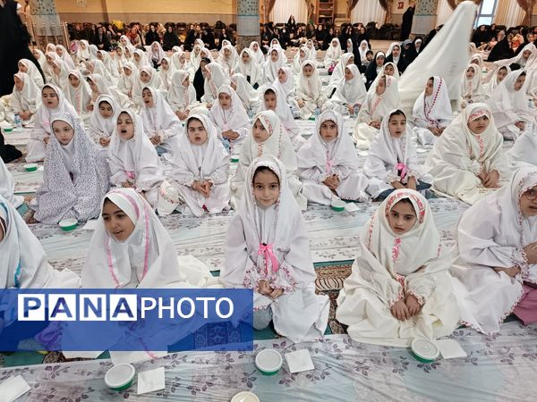 جشن بزرگ دختران روزه اولی‌ در ورزقان