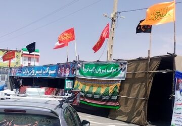 برپایی موکب پیروان ولایت در شهرستان قروه برای خدمت‌رسانی به زائران کربلا