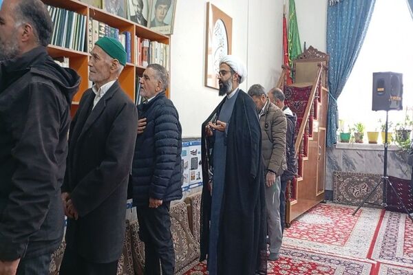 جشن انقلاب به مناسبت راهپیمایی یوم‌الله ۲۲ بهمن در مسجد جامع شهر بار