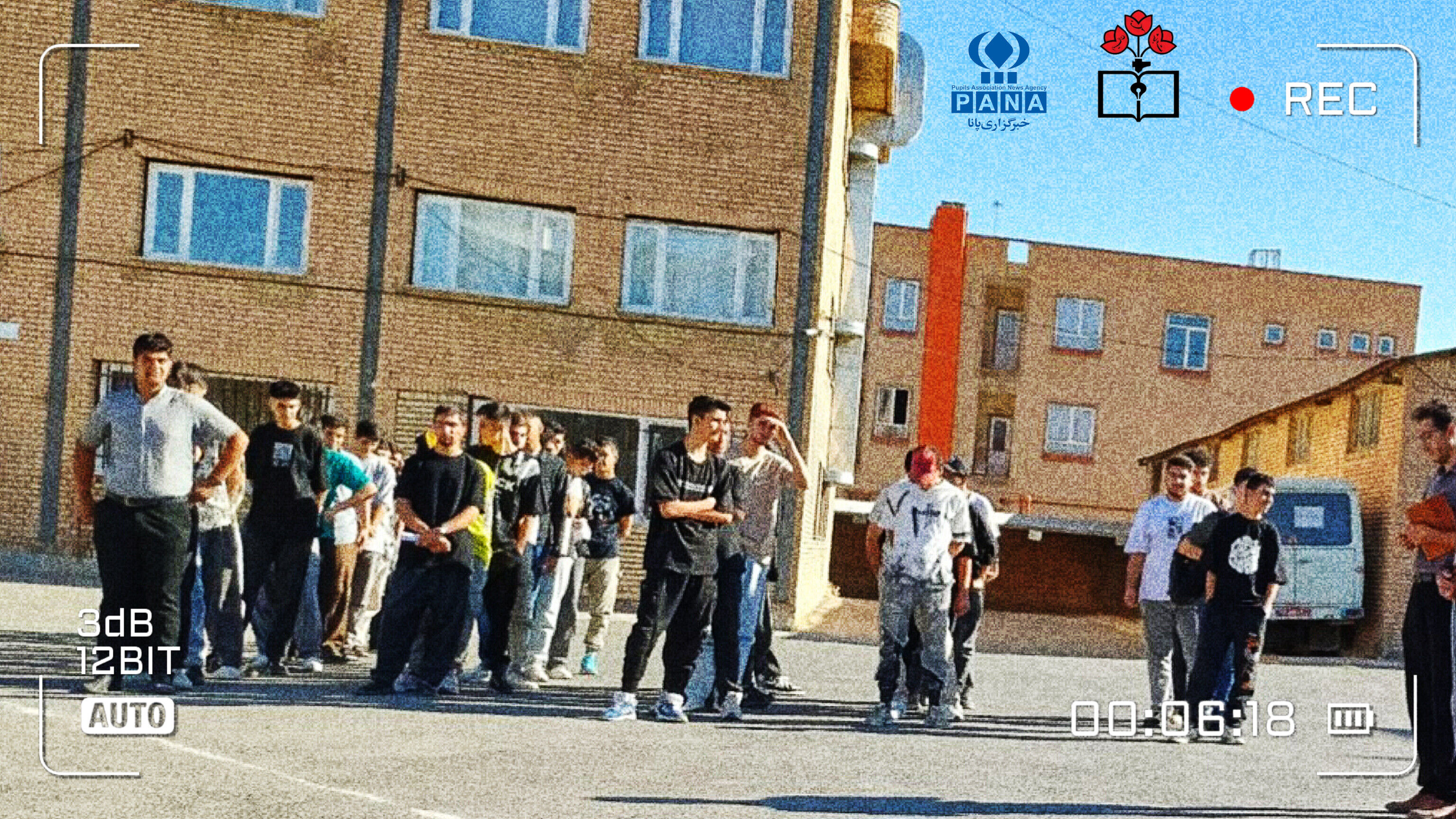 نسل جوان دهگلان میثاقی نو با آرمان‌های شهدا بستند