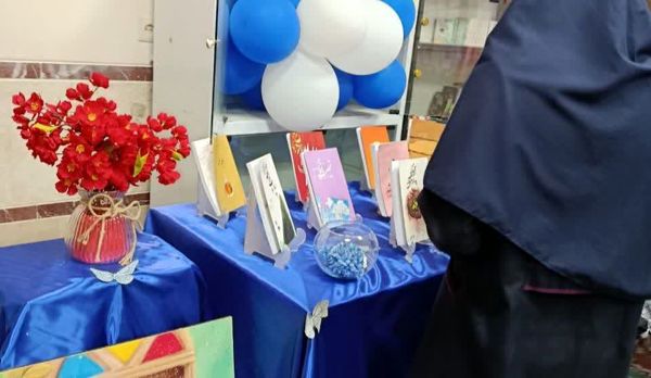 نمایشگاه دستاوردهای شورای بسیج در دبیرستان برازنده مقدم ۲