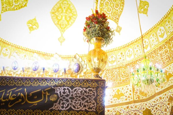 عزاداری رحلت پیامبر(ص) و شهادت امام حسن(ع) در صحن آستان مقدس سلطانعلی(ع) مشهداردهال کاشان