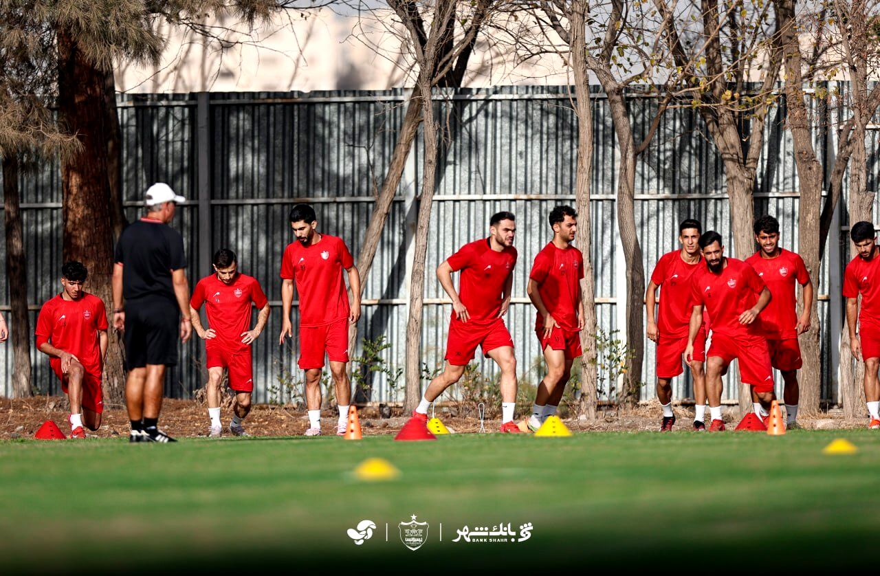 احضار ۲ بازیکن پرسپولیس به کمیته انضباطی باشگاه