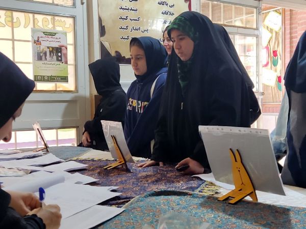 برگزاری دهمین دوره المیپاد رویش در شیراز 