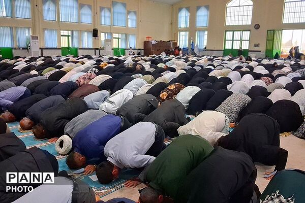 نماز عید فطر در شهرستان باشت مصلی امام خمینی (ره)