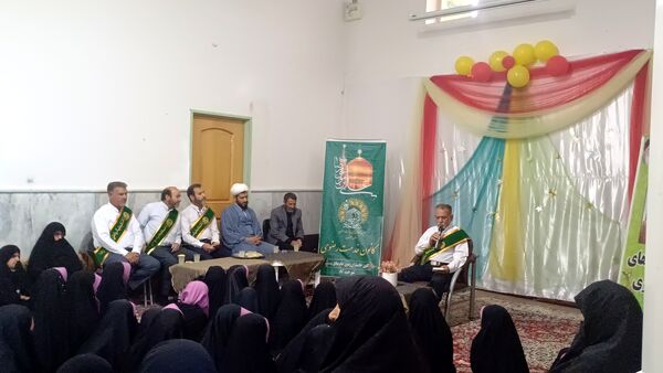 جشن ولادت امام رضا(ع) در مسجد ابوالفضل شهر حبیب آباد 