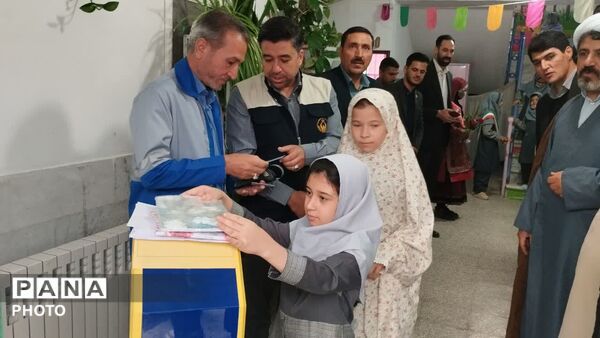 جشن عاطفه ها،جشن همدلی و مهر ،در شهرستان مرزی کلات