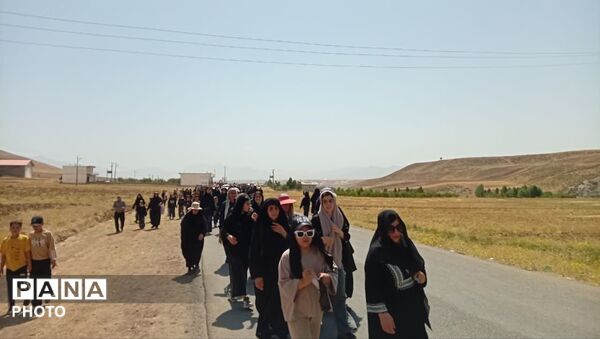 حماسه‌ای دیگر از جنس ارادت؛ راهپیمایی جاماندگان اربعین در نورآباد
