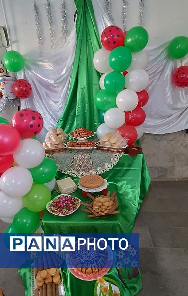 جشن میلاد امام زمان(عج)در دبستان شهید عجمی فدافن کاشمر