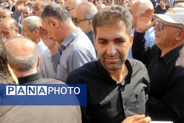 مراسم تشییع پیکر شهید جانباز حاج احمد شیخ حسینی در حرم سید علاءالدین حسین(ع)