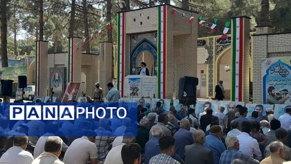 نماز جمعه در جوار شهدای بهشت فضل نیشابور 