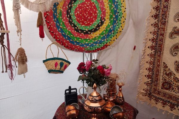 جشنواره ایرانشناسی در دبستان قلنبر ناحیه 2 شهرری 