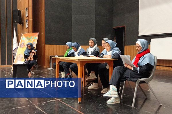  جشنواره «فردا»؛ جایی که خلاقیت دانش‌آموزان شهرقدس به صحنه آمد.