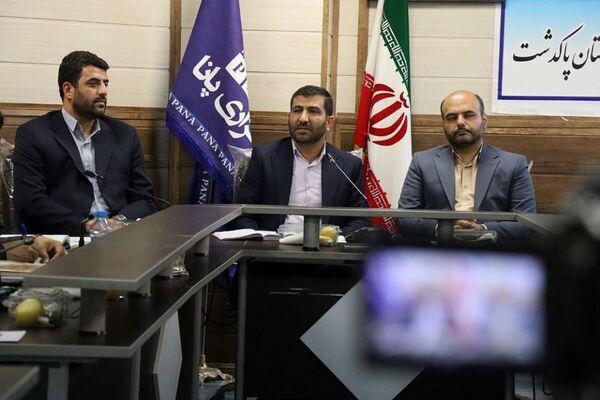 نشست خبری مدیر آموزش و پرورش پاکدشت به مناسبت گرامیداشت هفته معلم