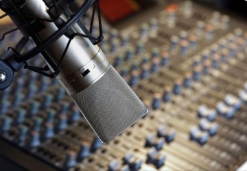 «تا ثریا»؛ بازتاب دستاوردهای پزشکی جوانان از رادیو سلامت