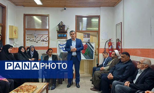 جشن شکوفه‌ها در خشکبیجار 