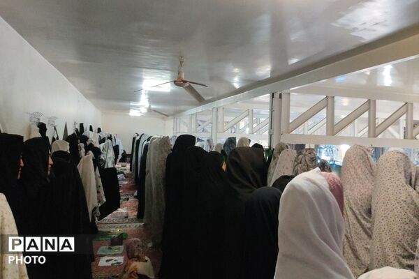 اقامه نماز عبادی_سیاسی جمعه در روز جهانی  قدس  مسجد جامع شهربار نیشابور 