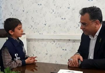 امام خمینی با رهبری آگاهانه و همراهی مردم، مسیر پیروزی انقلاب را هموار کرد