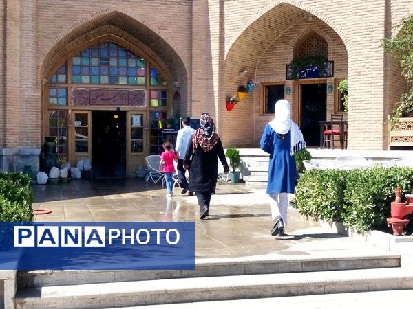 کاروانسرای شاه عباسی اصفهان در ایام نوروز 