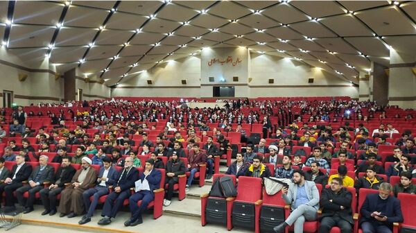 مَحفِـــلِ بزرگ اُنـــس با قُـــــرآن کریم در استان خراسان رضوی 